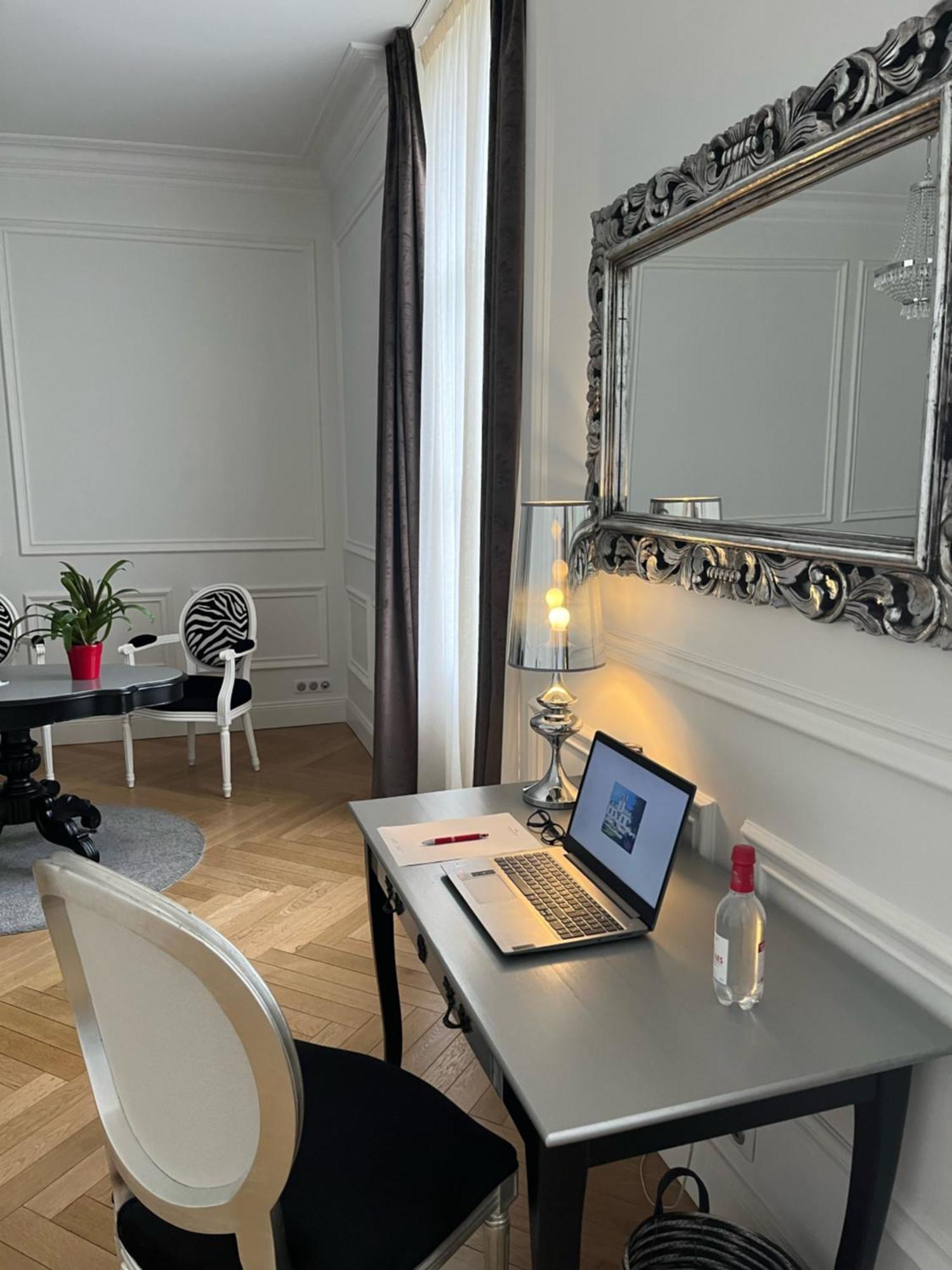 Le Clos Des Queyries, Chambres D'Hotes Bordeaux Luaran gambar