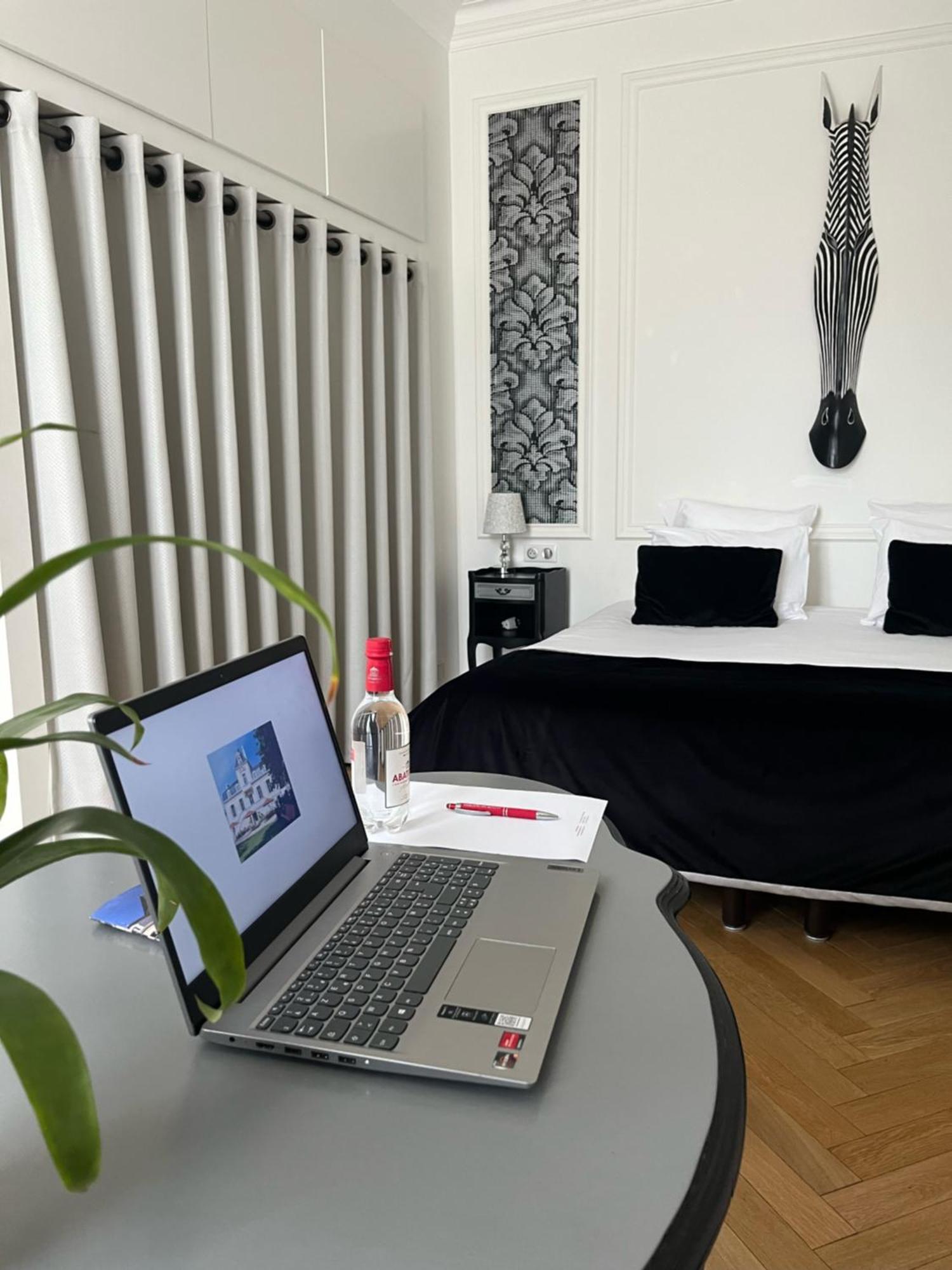 Le Clos Des Queyries, Chambres D'Hotes Bordeaux Luaran gambar